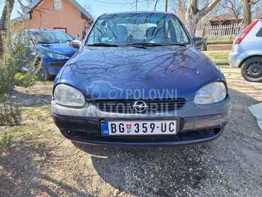 Opel Corsa B 