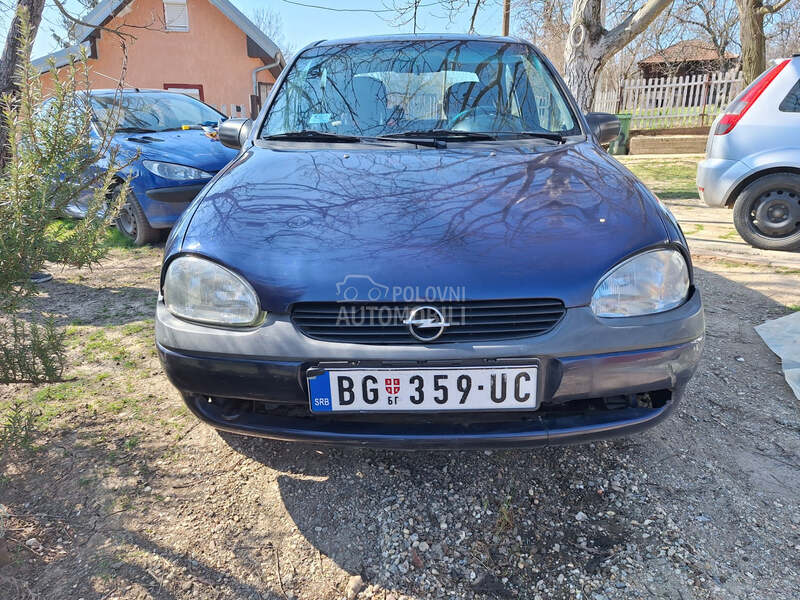 Opel Corsa B 