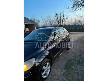 Mercedes Benz B 180 B180cdi