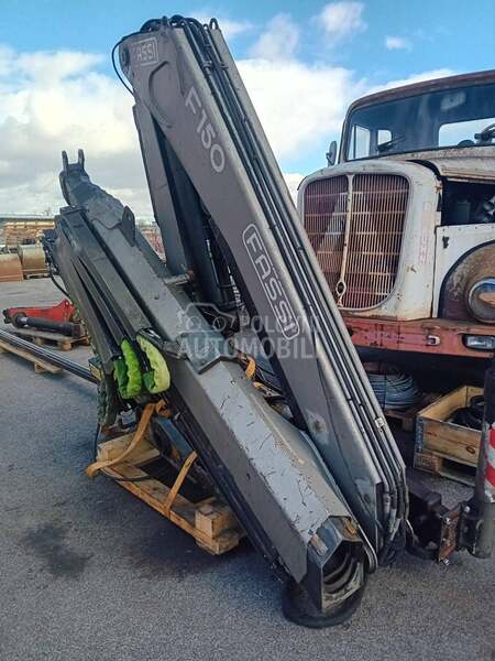 Fassi F150