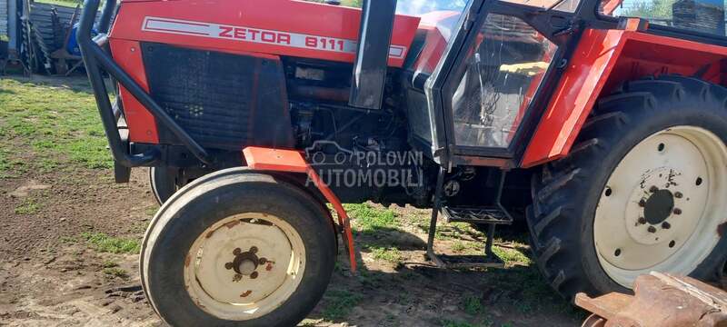 Zetor 8111