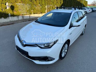 Toyota Auris hybrid/ben