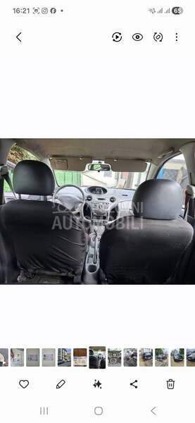 Toyota Yaris 1.0vvti