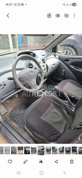 Toyota Yaris 1.0vvti