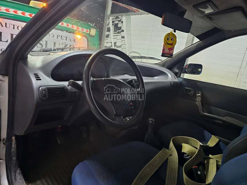 Fiat Punto 