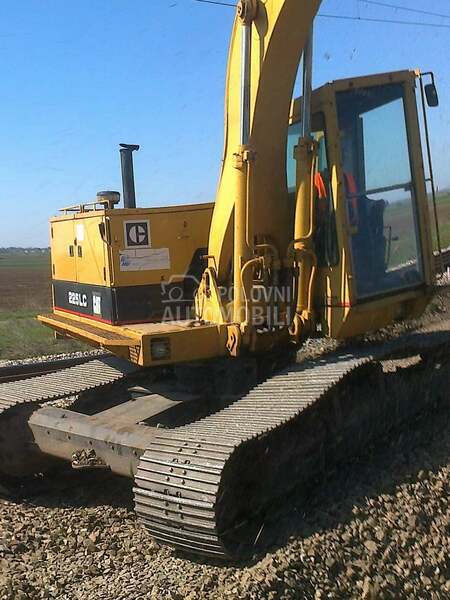 CAT 225