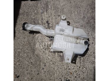 Posuda Tečnosti za brisače za Ford Mondeo od 2000. do 2007. god.