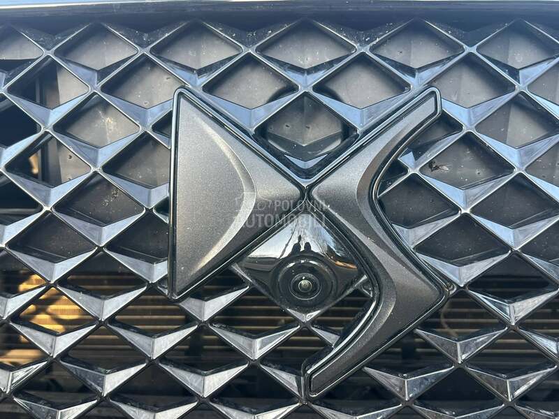 DS 7 Performance Line 300