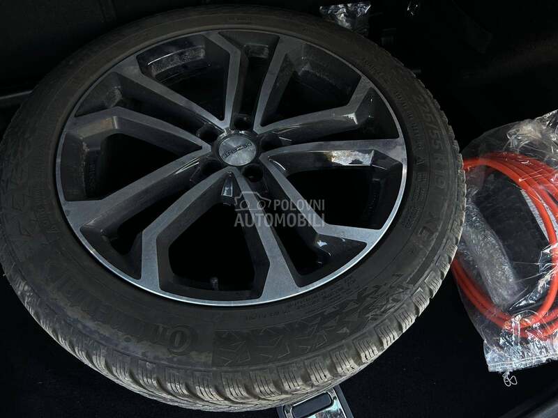 DS 7 Performance Line 300