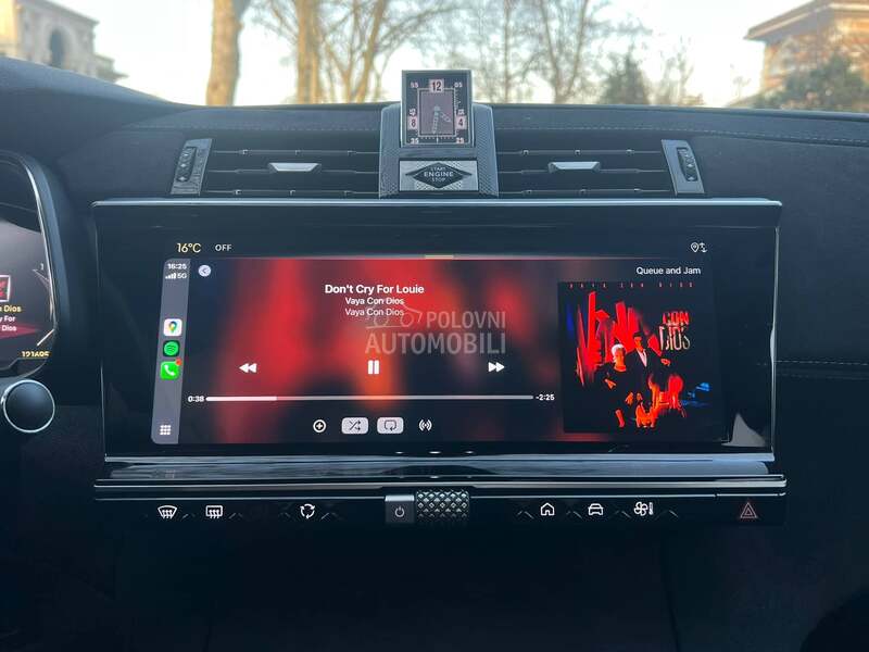 DS 7 Performance Line 300