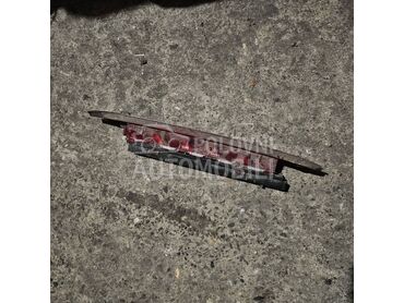 Treće stop svetlo za Ford Focus od 1998. do 2004. god.