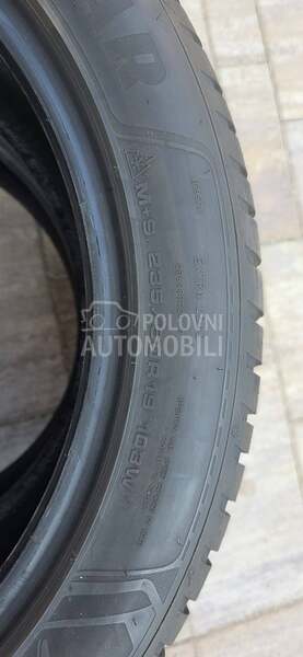 Goodyear 235/50 R19 Sve sezone