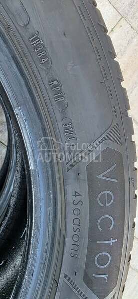 Goodyear 235/50 R19 Sve sezone