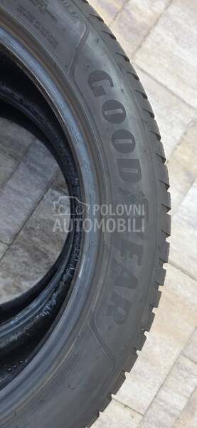 Goodyear 235/50 R19 Sve sezone