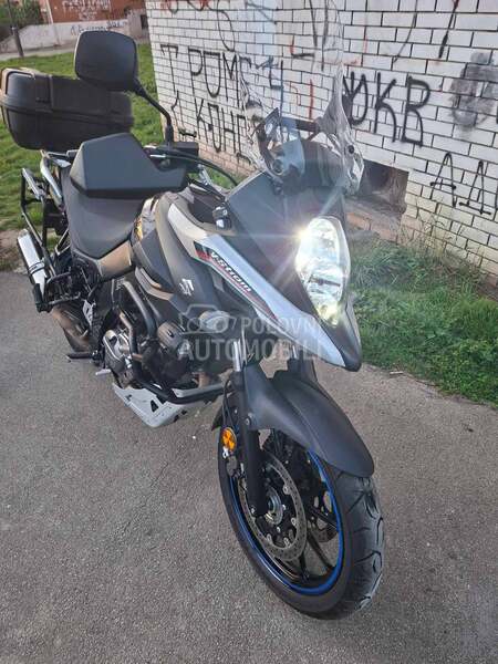 Suzuki V storm 650