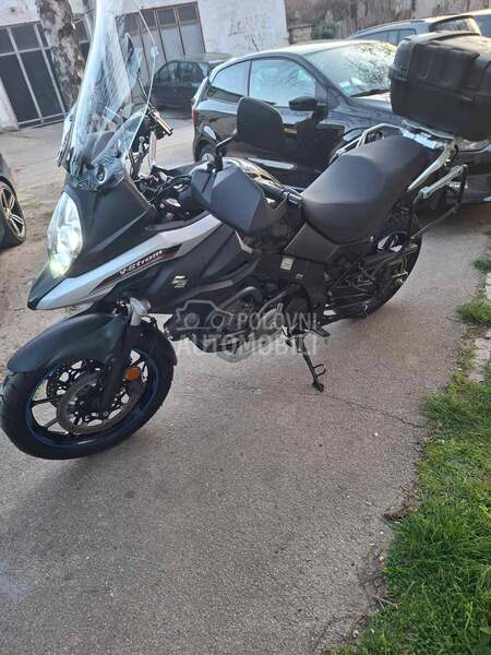 Suzuki V storm 650