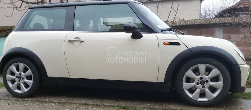 MINI Cooper 