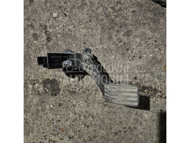 Papučica gasa za Ford Focus od 1998. do 2004. god.