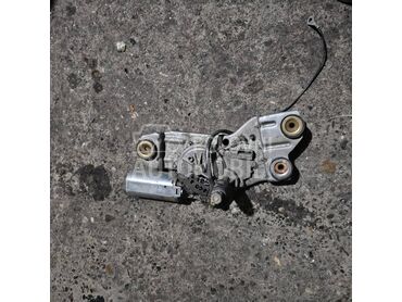 Motorić zadnjeg brisača za Ford Focus od 1998. do 2004. god.