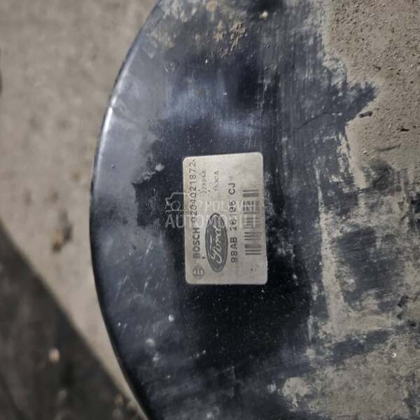 Kočiona servo pumpa