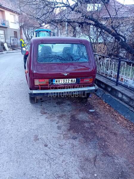 Lada Niva 