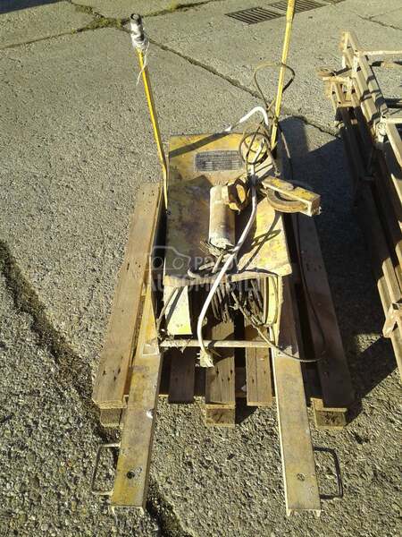 Progres GD 25 Elevator