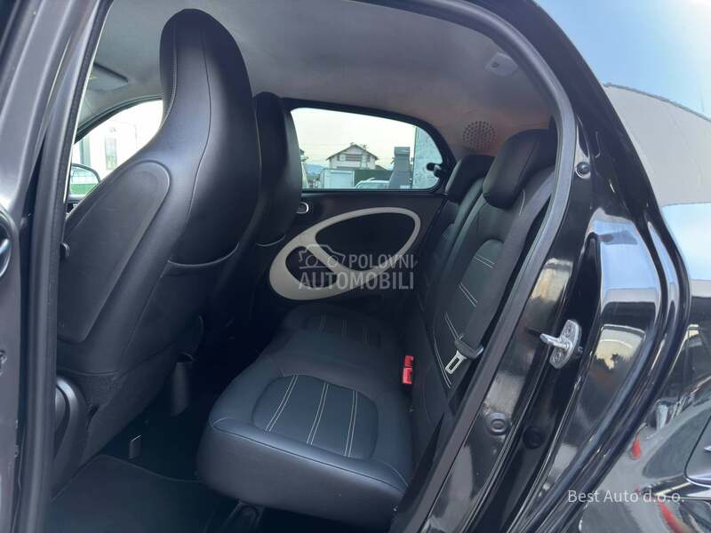 Smart ForFour 1.0
