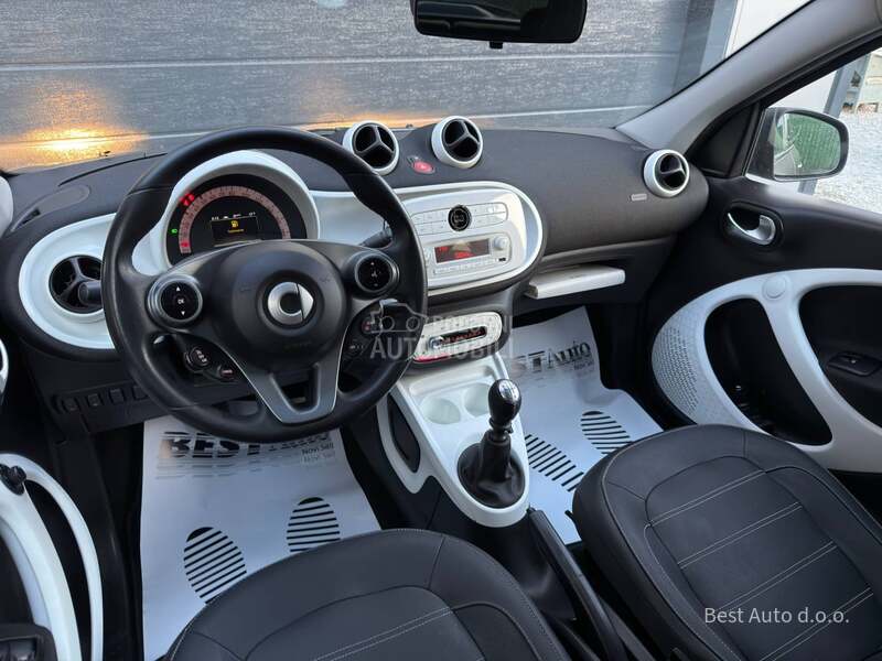 Smart ForFour 1.0