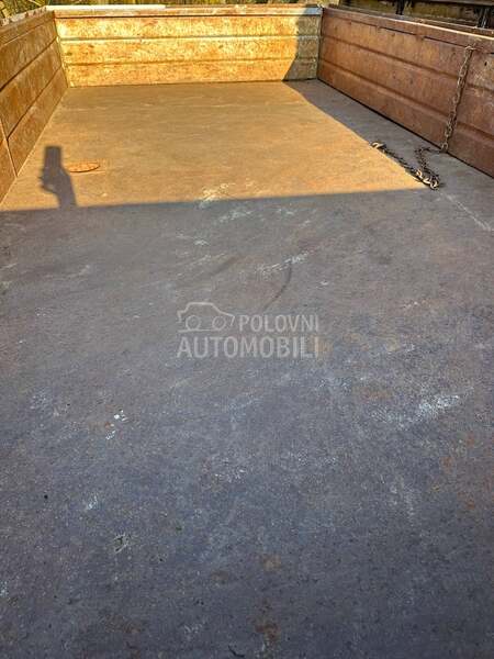 Kikinda 4 t više prikolica