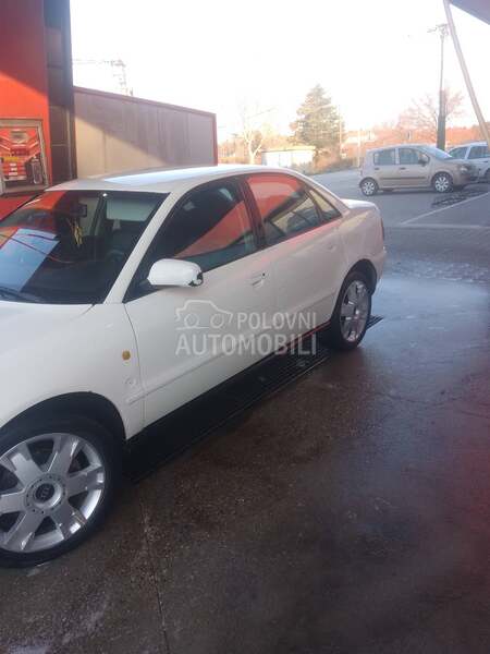 Audi A4 b 5