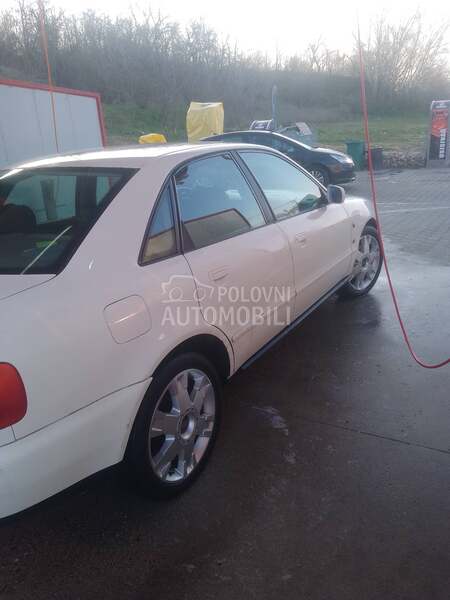 Audi A4 b 5