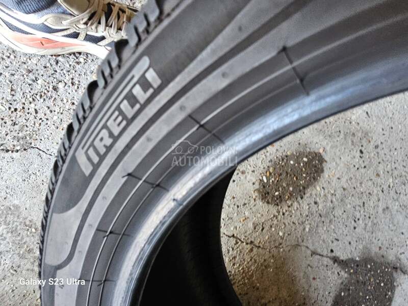 Pirelli 225/45 R18 Zimska
