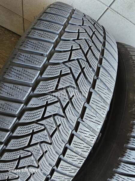 Dunlop 225/45 R18 Zimska