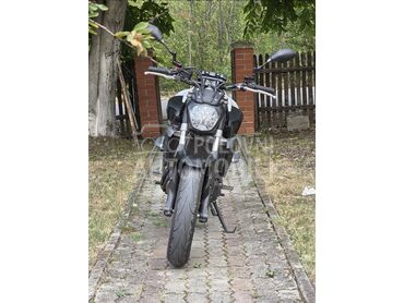 Yamaha MT07