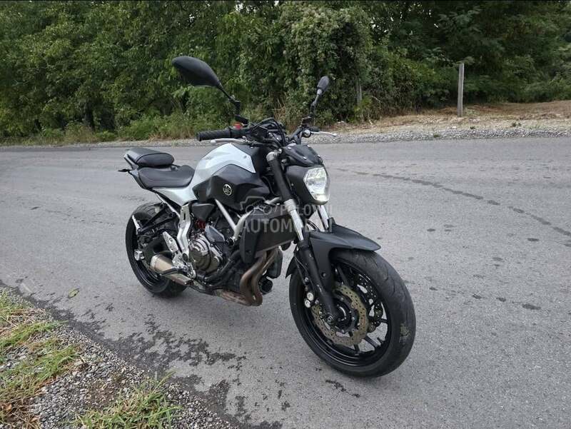 Yamaha MT07