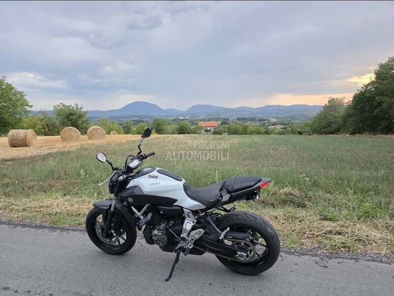 Yamaha MT07