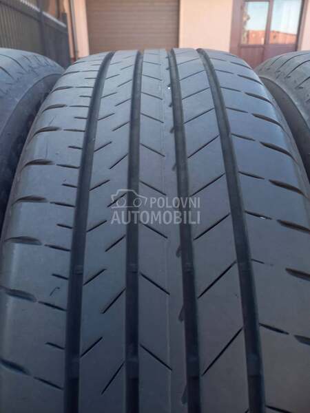Bridgestone 225/60 R18 Letnja