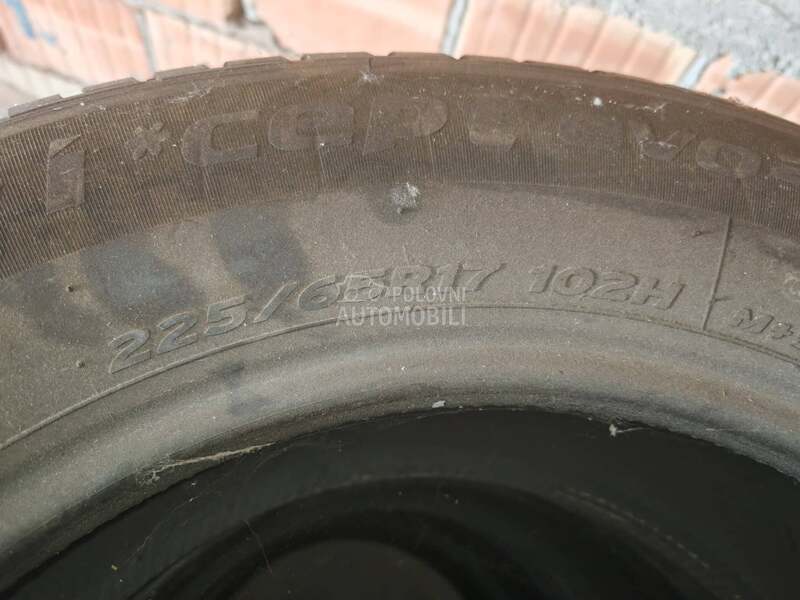 Hankook 225/65 R17 Zimska