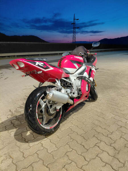 Yamaha r6