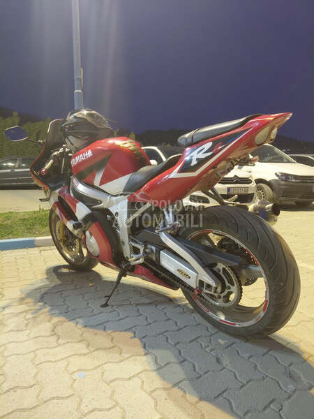 Yamaha r6