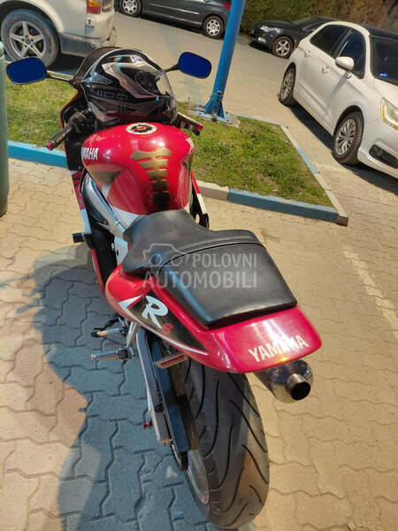 Yamaha r6