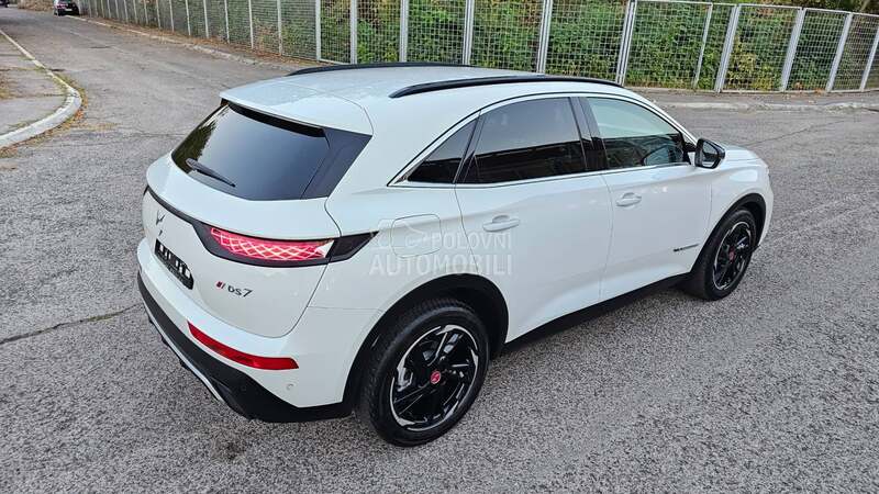 DS 7 1.5 Performance Line