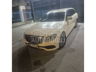 Mercedes Benz E 220 