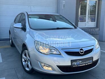 Opel Astra J 1.6b ENJOY