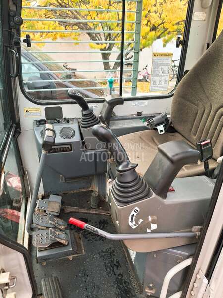 Takeuchi Fr 153