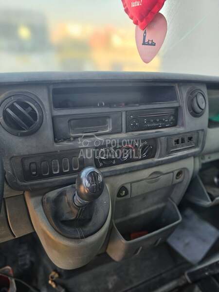 Renault Master 2.5