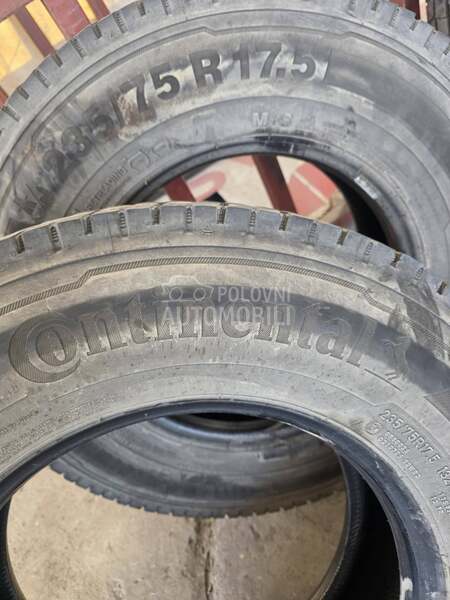 Continental 235/75 R17.5 Sve sezone