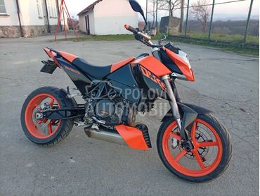 KTM 690duke