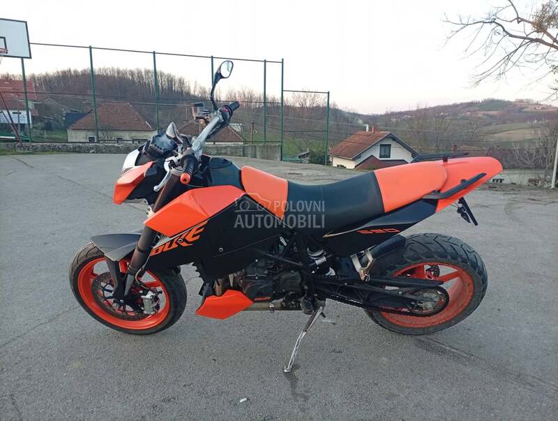 KTM 690duke