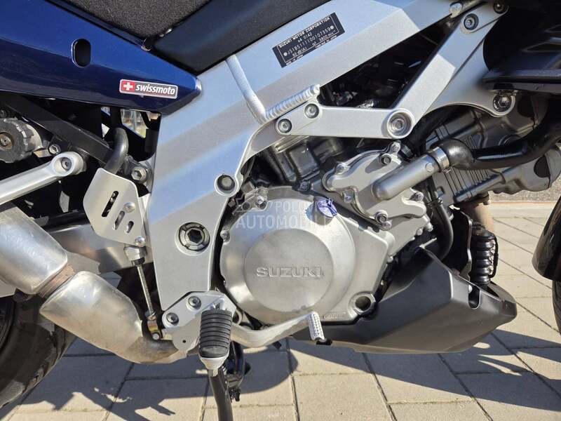 Suzuki DL 1000 V STROM 1000 CH